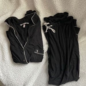Victoria’s Secret Pajama Set 🖤